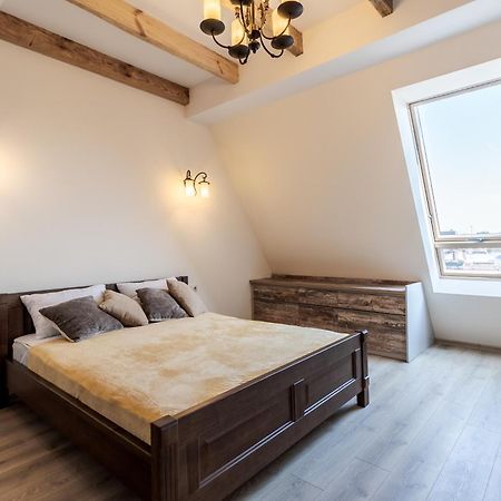 Inshiapartments On Hazova Str 4 Lvov Exteriér fotografie
