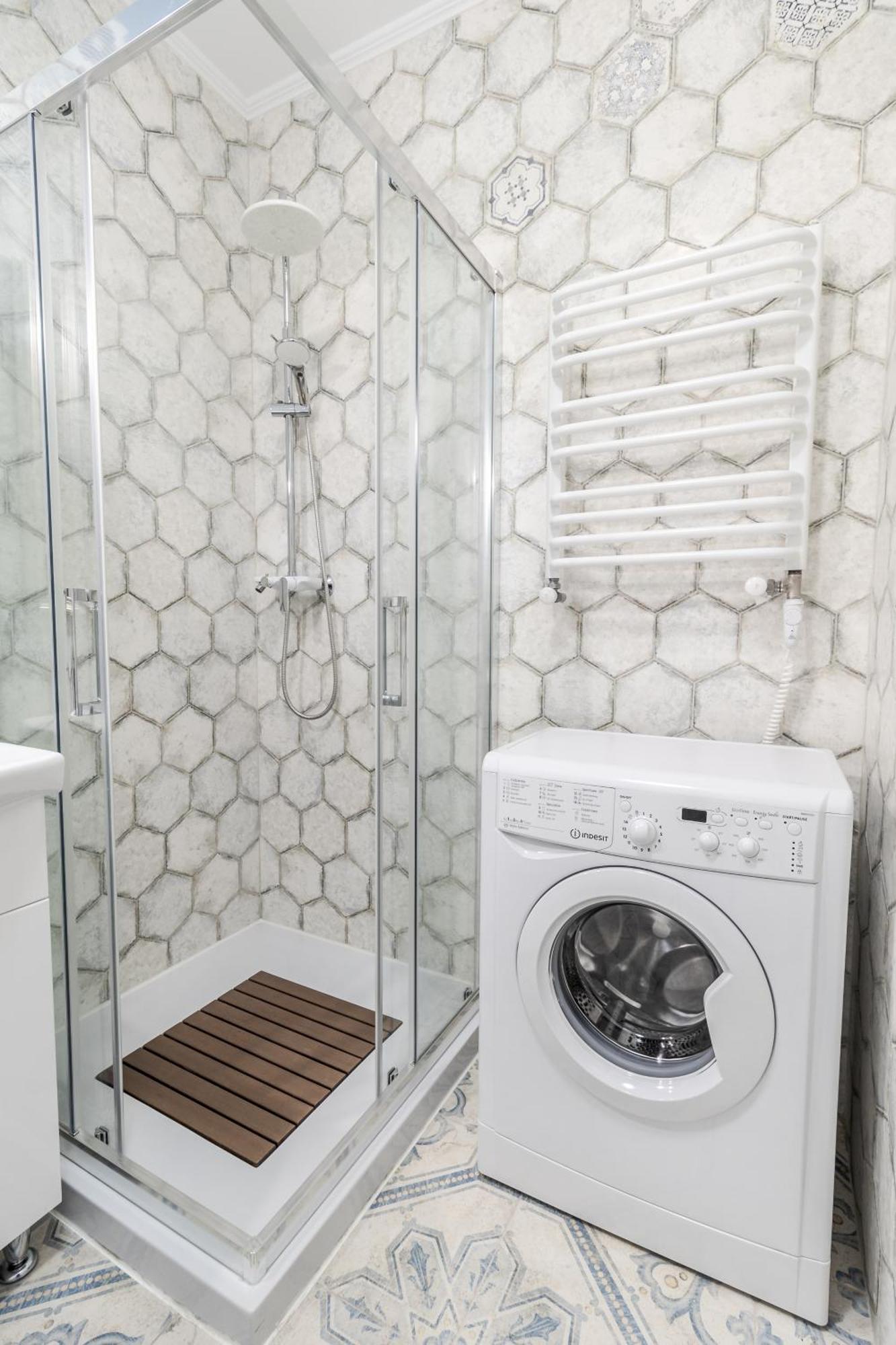 Inshiapartments On Hazova Str 4 Lvov Exteriér fotografie